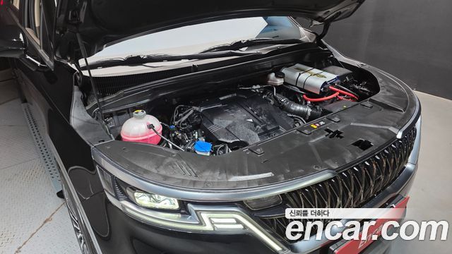 Kia Canival 2021 — photo 6