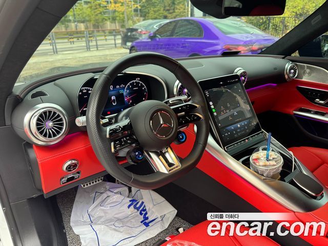 Mercedes-Benz SL-Class 2025 — photo 7