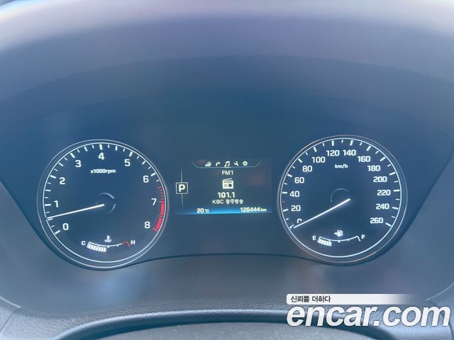 Hyundai Genesis 2015 — photo 8