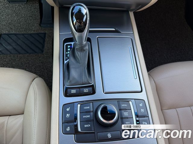 Hyundai Genesis 2015 — photo 9