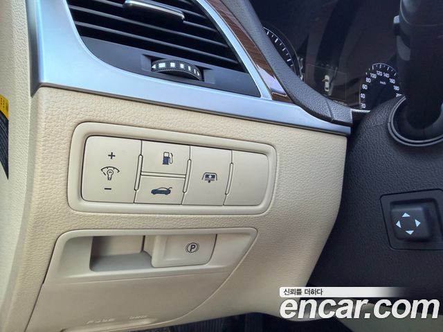 Hyundai Genesis 2015 — photo 11
