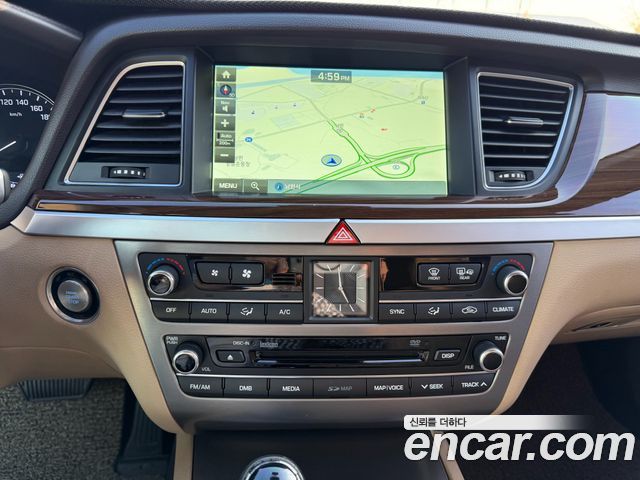 Hyundai Genesis 2015 — photo 15