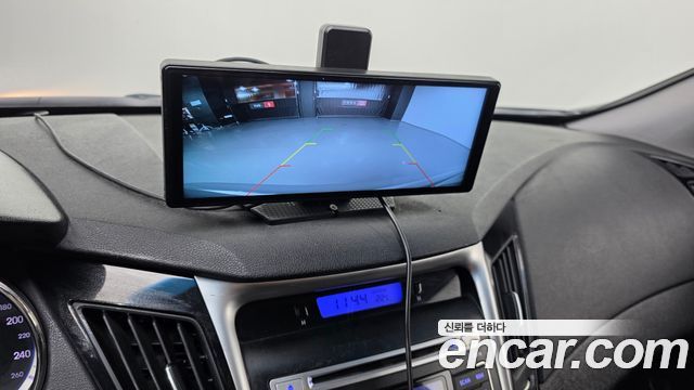 Hyundai Sonata 2010 — photo 15