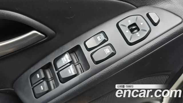 Hyundai Tucson 2010 — photo 18