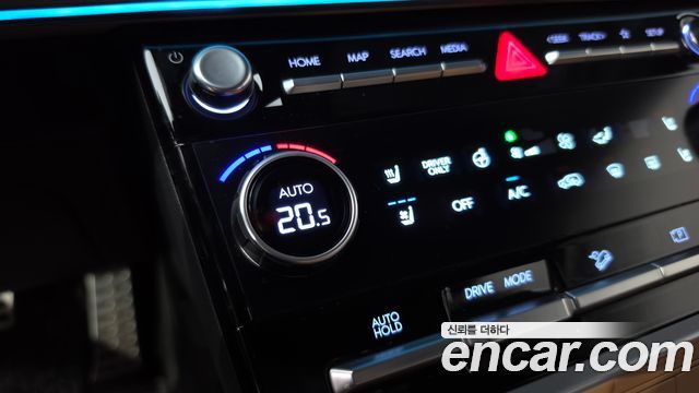 Hyundai Santafe 2026 — photo 34