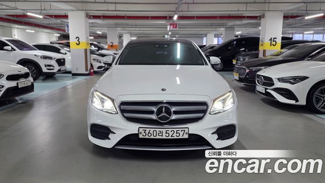 Mercedes-Benz E-Class 2020 — photo 2