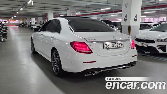 Mercedes-Benz E-Class 2020 — photo 5