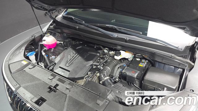 Kia Canival 2023 — photo 6
