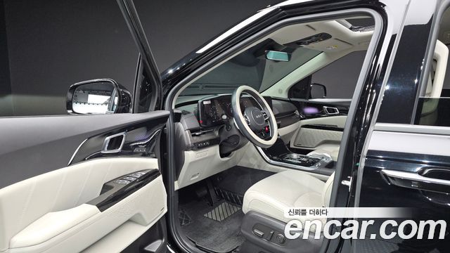 Kia Canival 2023 — photo 13