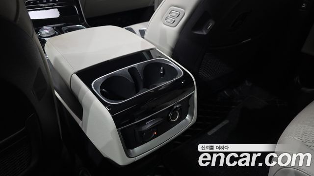 Kia Canival 2023 — photo 36