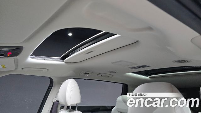 Kia Canival 2023 — photo 39