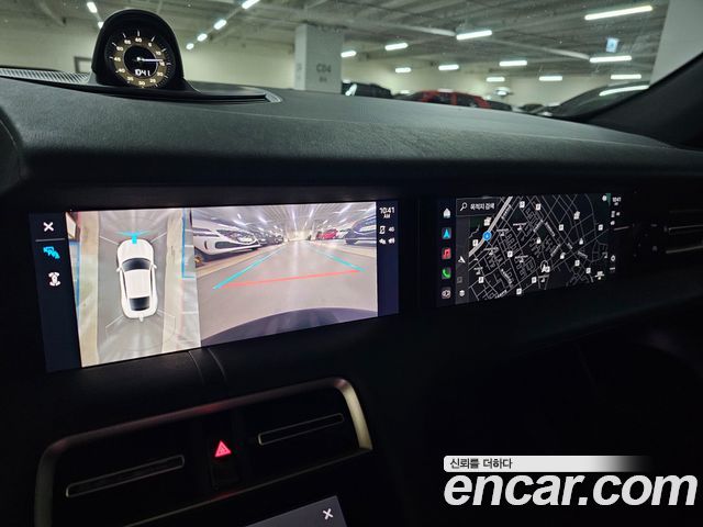 Porsche Taycan 2022 — photo 9