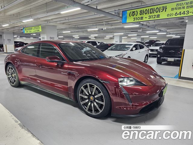 Porsche Taycan 2022 — photo 13