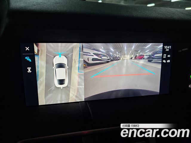 Porsche Taycan 2022 — photo 17