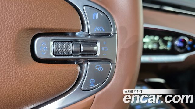 Genesis GV70 2023 — photo 26