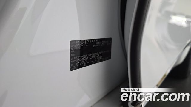 Genesis G80 2022 — photo 30