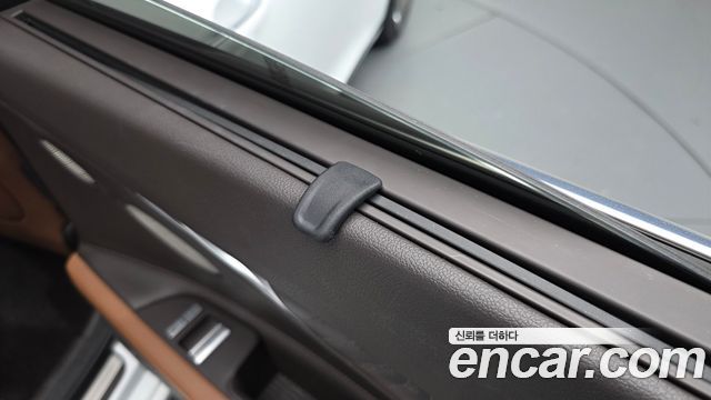 Genesis G80 2022 — photo 33