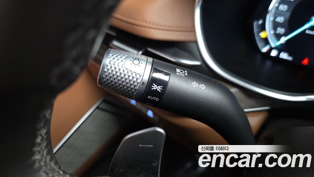 Genesis G80 2022 — photo 35