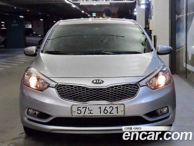 Kia K3 2013 — photo 1