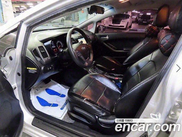 Kia K3 2013 — photo 5