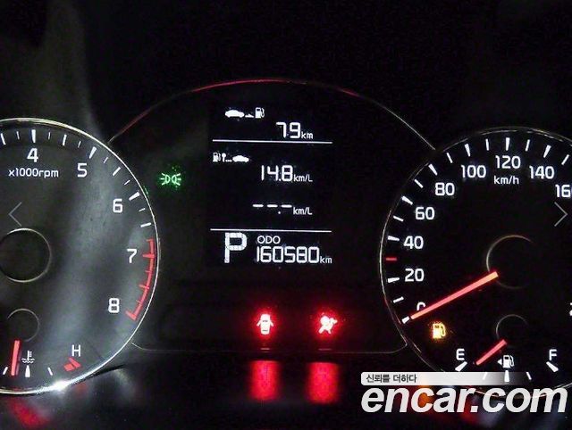 Kia K3 2013 — photo 8