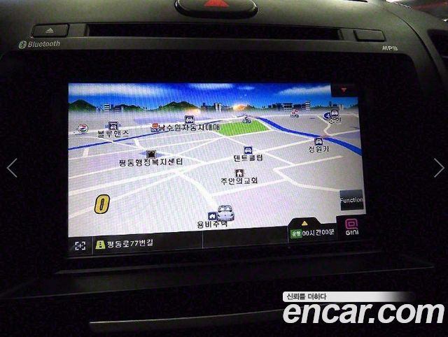 Kia K3 2013 — photo 14