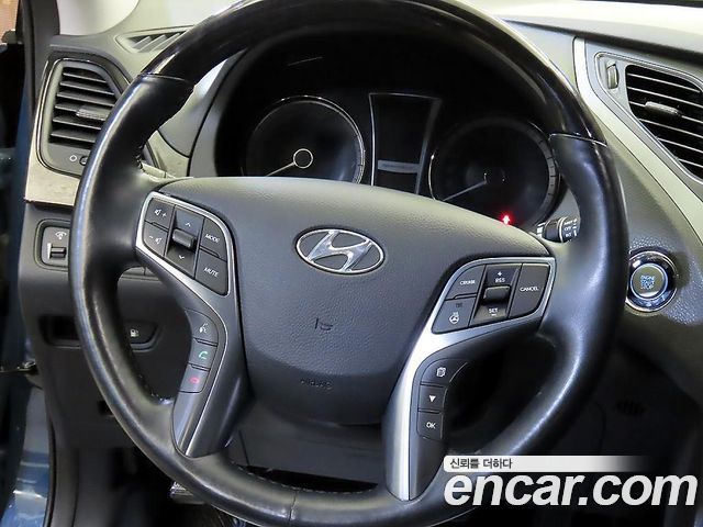 Hyundai Grandeur 2016 — photo 8