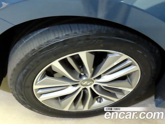 Hyundai Grandeur 2016 — photo 20