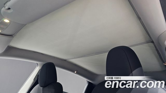 Tesla Model Y 2024 — photo 19