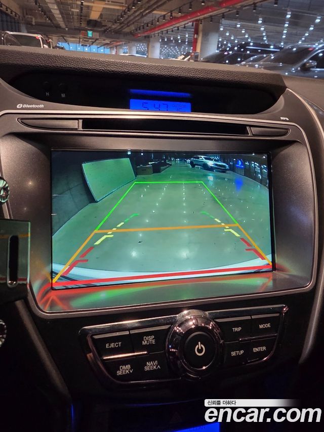 Hyundai AVANTE 2012 — photo 16