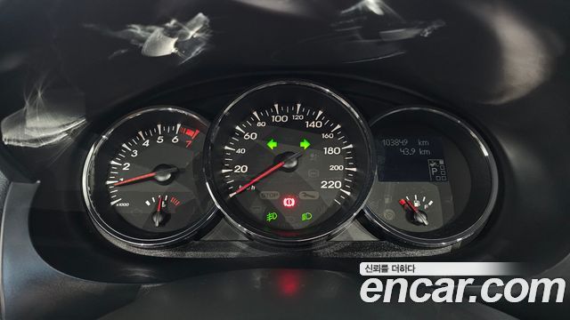 Renault Korea SM3 2012 — photo 11