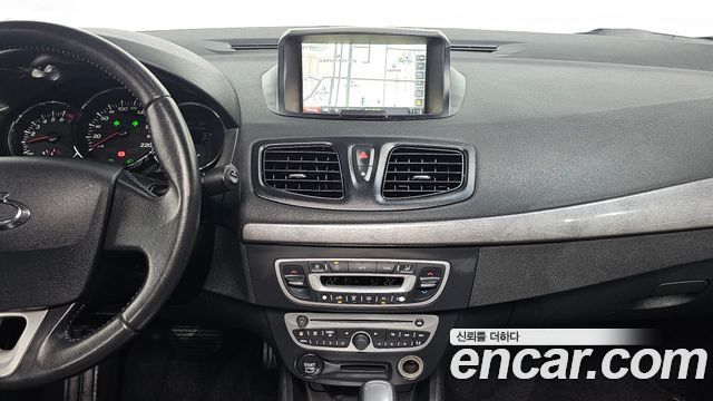 Renault Korea SM3 2012 — photo 19