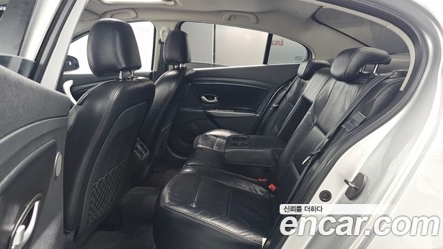 Renault Korea SM3 2012 — photo 27