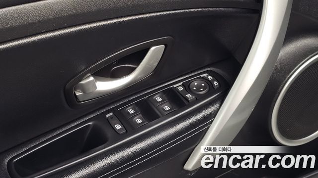 Renault Korea SM3 2012 — photo 29