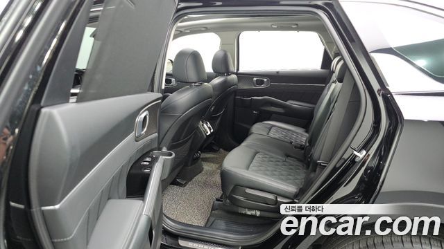 Kia Sorento 2022 — photo 17