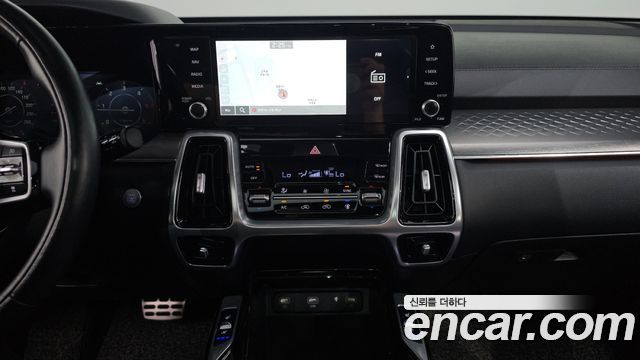 Kia Sorento 2022 — photo 18