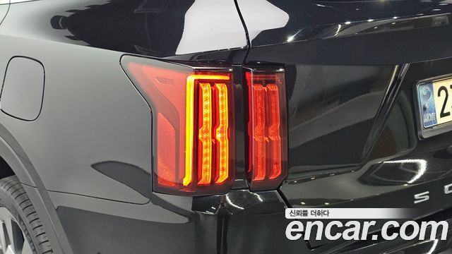 Kia Sorento 2022 — photo 9