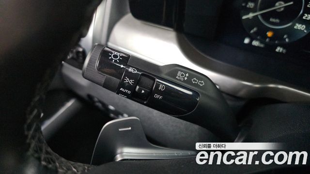 Kia Sorento 2022 — photo 28