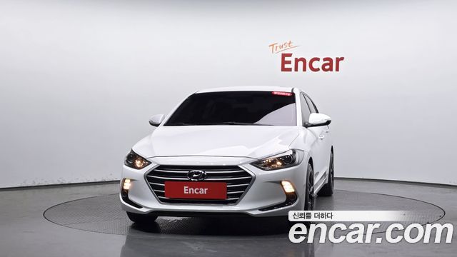 Hyundai AVANTE 2016 — photo 3