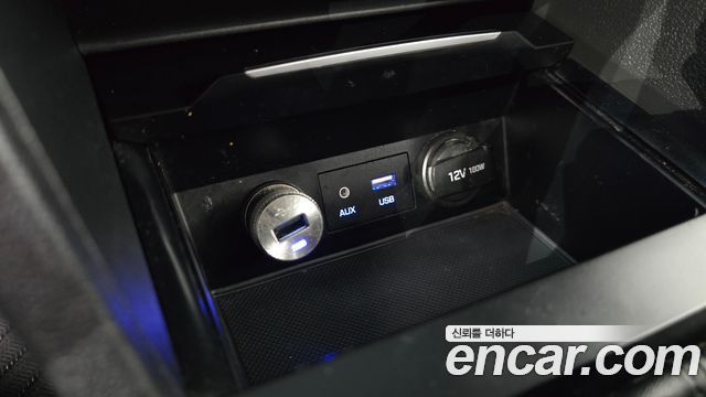 Hyundai AVANTE 2016 — photo 24