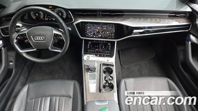 Audi A6 2022 — photo 10