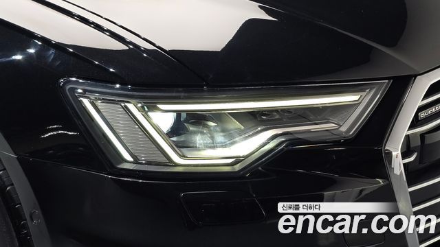 Audi A6 2022 — photo 8
