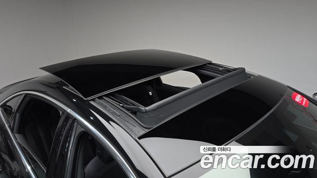 Audi A6 2022 — photo 33