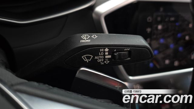 Audi A6 2022 — photo 35