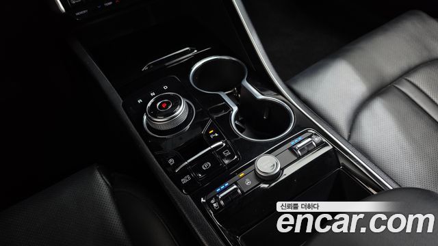 Kia K5 2022 — photo 9