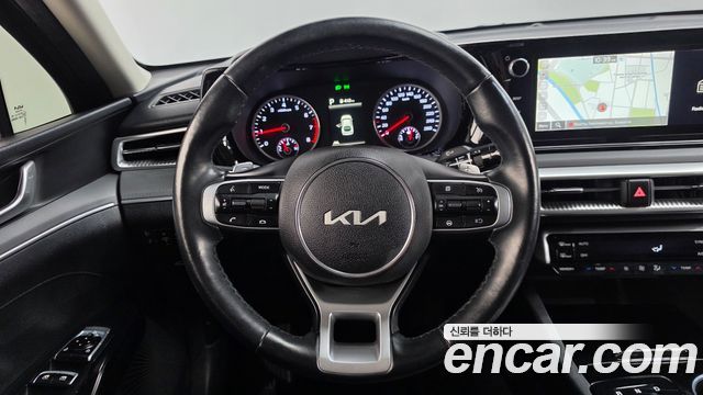 Kia K5 2022 — photo 14