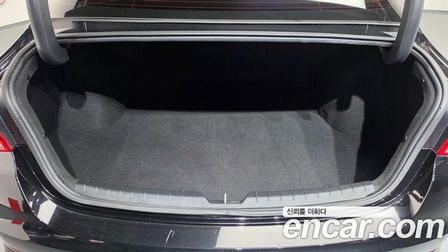 Kia K5 2022 — photo 16