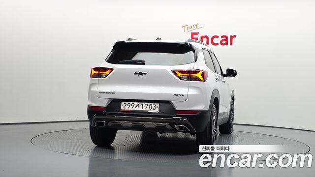 Chevrolet Korea Trailblazer 2023 — photo 4