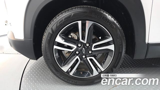 Chevrolet Korea Trailblazer 2023 — photo 5