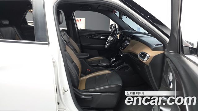 Chevrolet Korea Trailblazer 2023 — photo 17